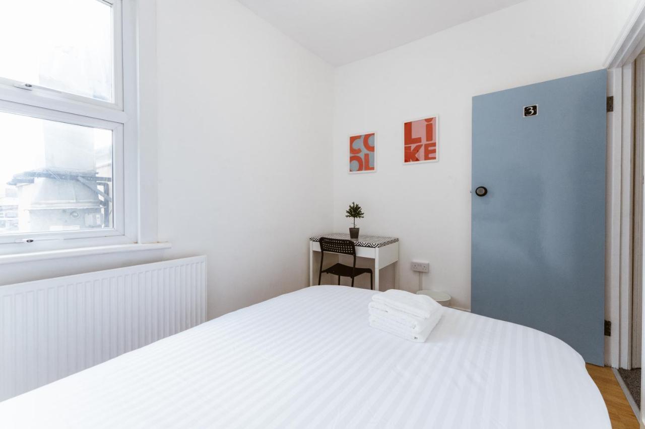 Mile End Double Rooms 86A London Exterior photo